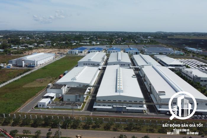 Bán nhà  xưởng 5000m2 KCN Hải Sơn mới 100% bàn giao ngay
