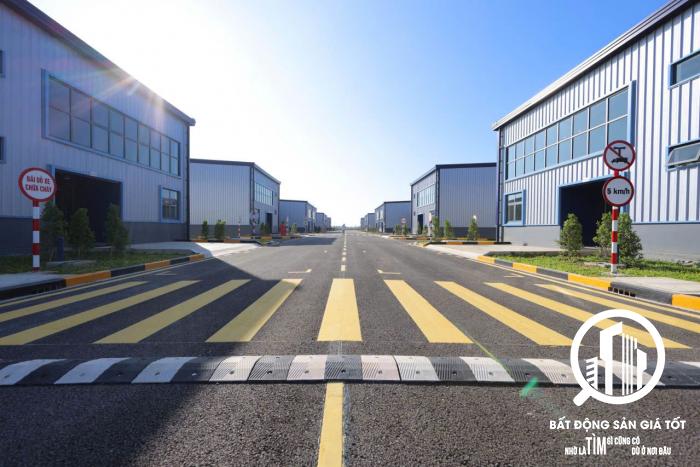 nhà xưởng cho thuê 26000m2 Khu Công Nghiệp Vĩnh Lộc 2